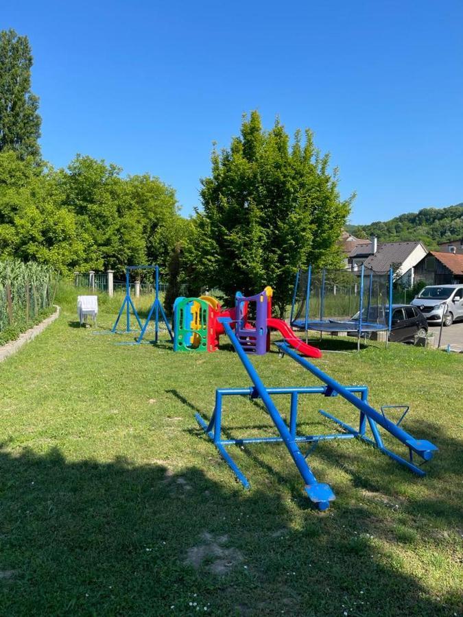 Apartman Lukic Banja Koviljača エクステリア 写真